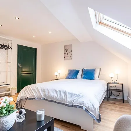 Apartmán Lovely & Comfortable At Heart Of